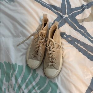 Converse Women's Shoes in Beige and White